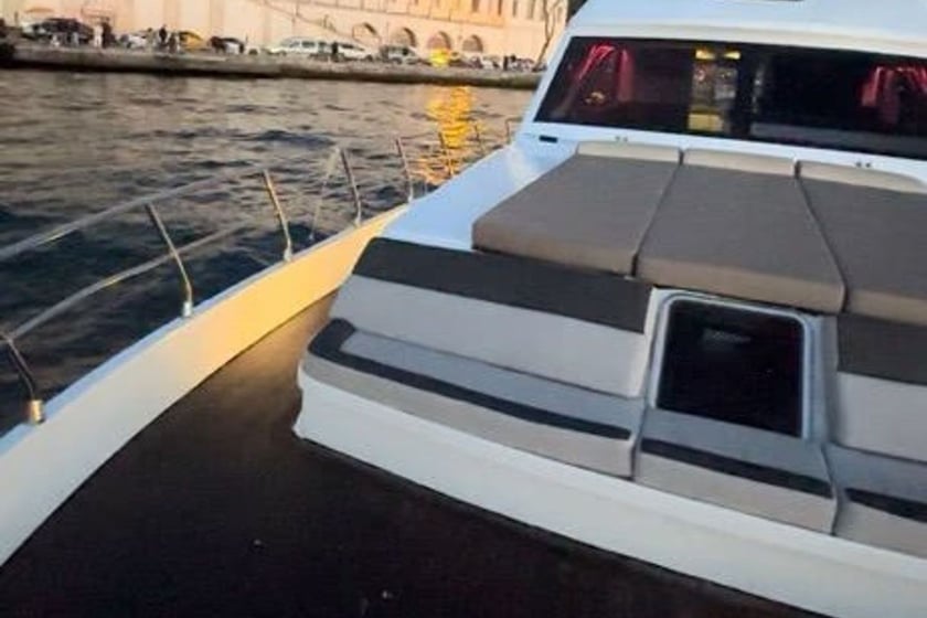 Bebek Yacht a motore   30  ospiti 21 m Numero dell'inserzione: #9684 5