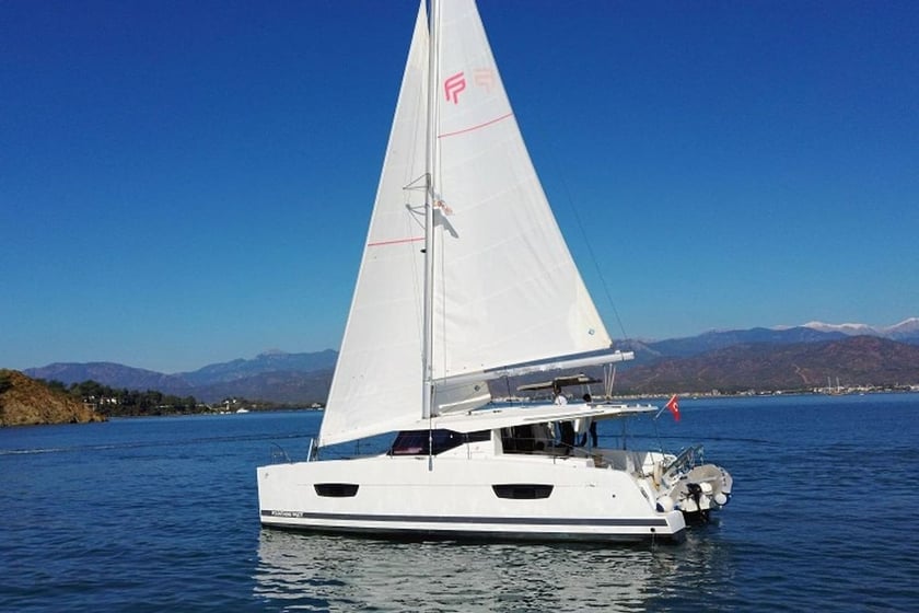 Fethiye Catamarán Cabina 4  10  literas 10  invitados 11.73 m Número de anuncio: #97