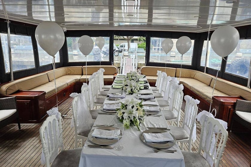 Bebek Motoryacht   35 Gäste 22 m Nummer des Inserats: #9706 4