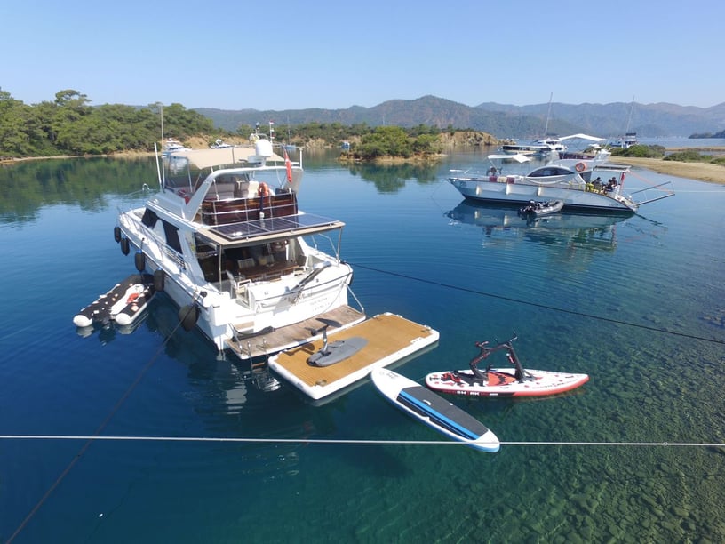 Gocek Motor Yacht 3 cabin 6 berths 6 guests 55 ft Listing Number: #9749 3