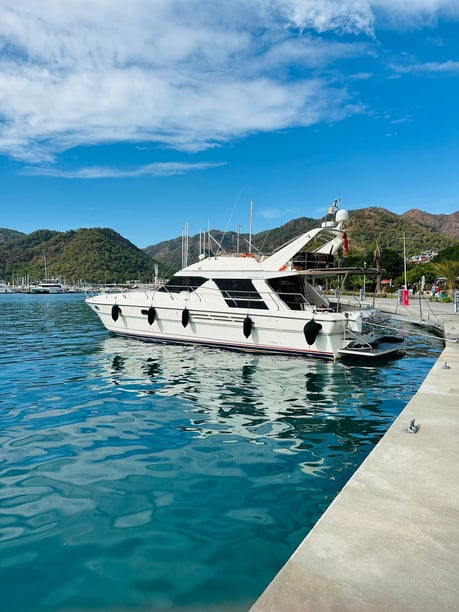 Gocek Motor Yacht 3 cabin 6 berths 6 guests 55 ft Listing Number: #9749 2