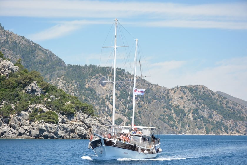 Marmaris Gulet 4 cabin 8 berths 35 guests 24 m Listing Number: #9768