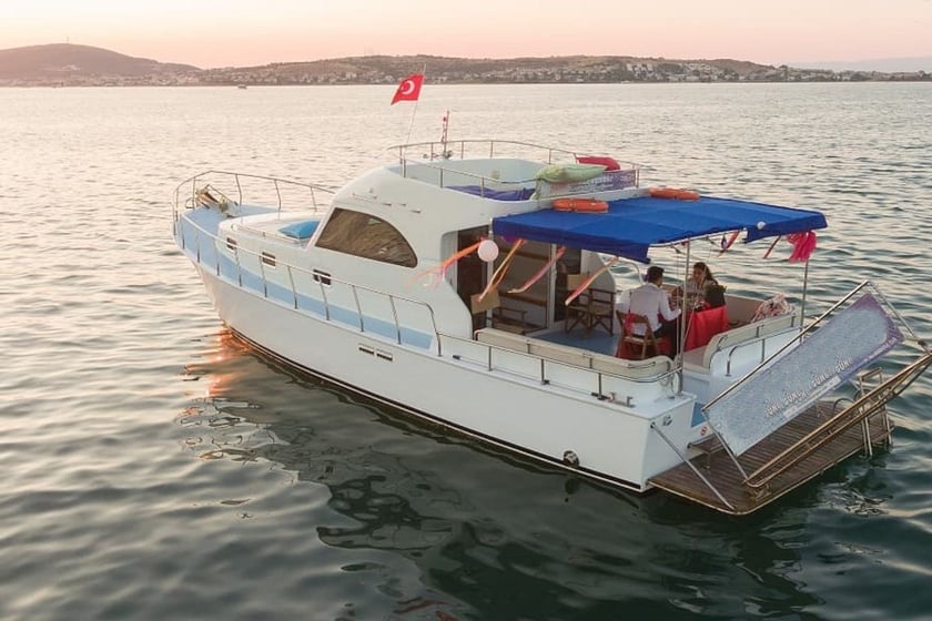 Ayvalik Yacht à moteur   Invités 10  13 m Numéro de l'annonce: #9773