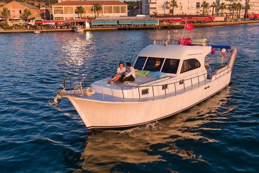 Ayvalik Yacht à moteur   Invités 10  13 m Numéro de l'annonce: #9773 3