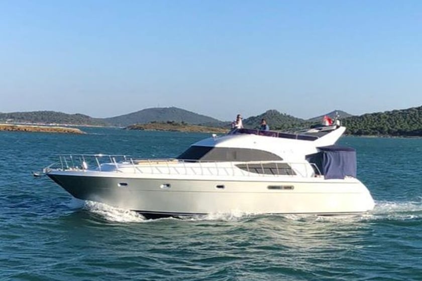Ayvalik Yacht à moteur   Invités 10  15 m Numéro de l'annonce: #9774 2