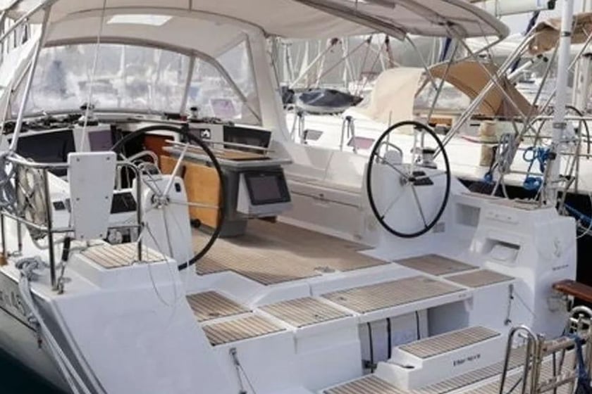 Gocek Zeilboot Cabine 3  8  slaapplaatsen 8  gasten 13.94 m Lijstnummer: #9780 5