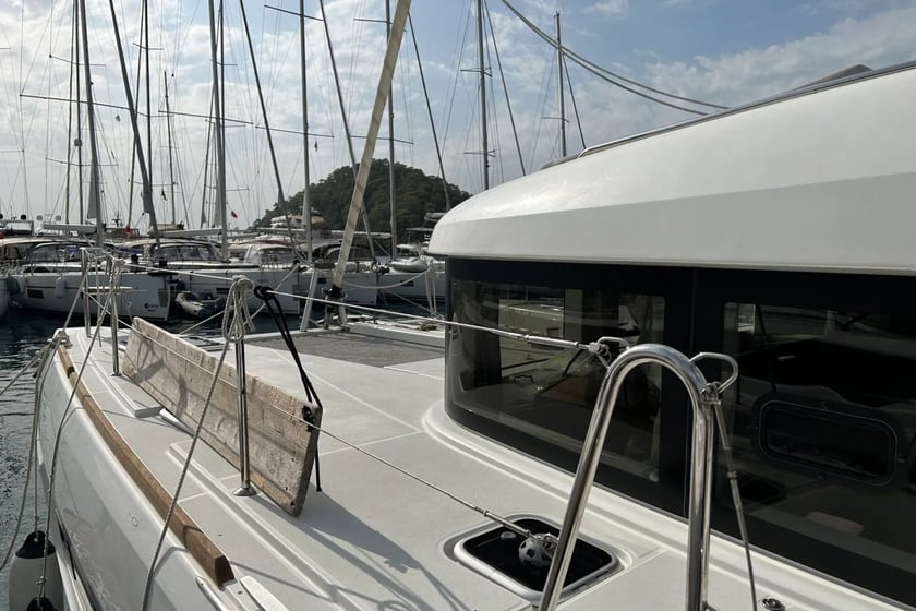 Gocek Catamaran Cabine 4  Couchettes 8  Invités 8  11.74 m Numéro de l'annonce: #9817 3