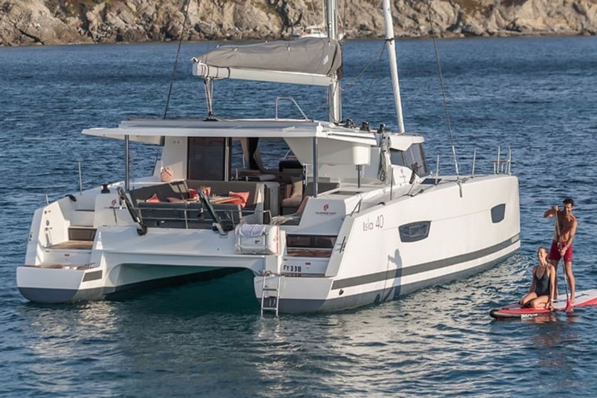Marmaris Catamaran 4 cabin 10 berths 10 guests 11.93 m Listing Number: #9853 3