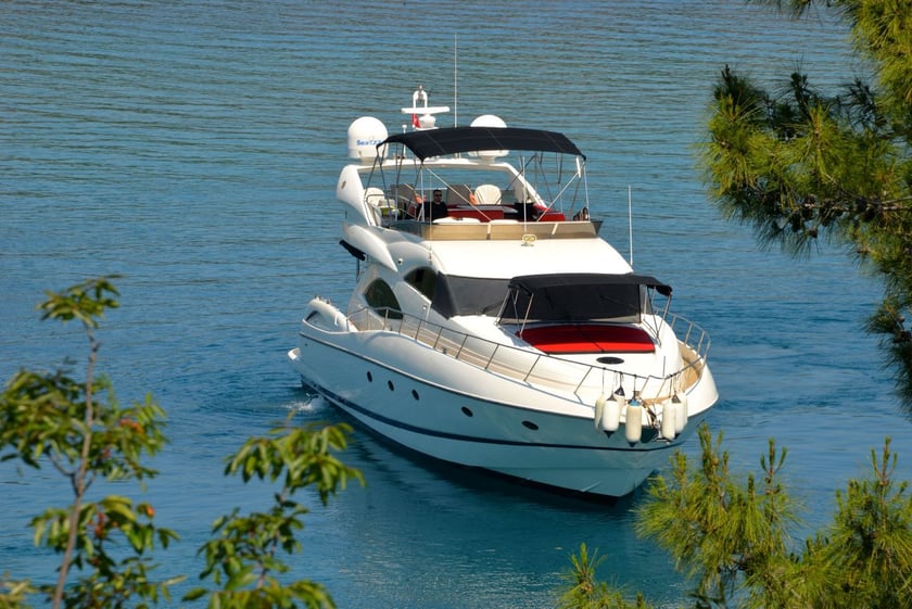 Göcek Motoryat 4 kabin Konaklama 8 kişi Seyir 8 kişi 24 m İlan No: #9885 5