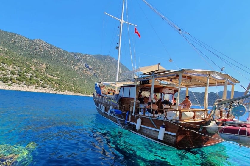 Kas Goleta Cabina 4  8  literas 8  invitados 16.5 m Número de anuncio: #9905 5