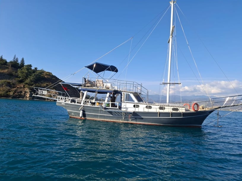 Fethiye Gulet   12 Gäste 13 m Nummer des Inserats: #9910 5