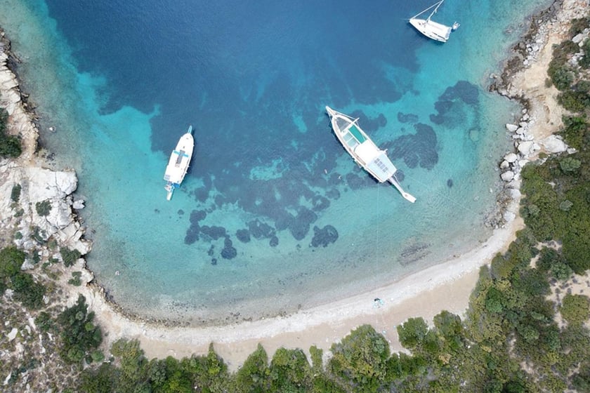 Selimiye Gulet   Seyir 24 kişi 15 m İlan No: #9912 4