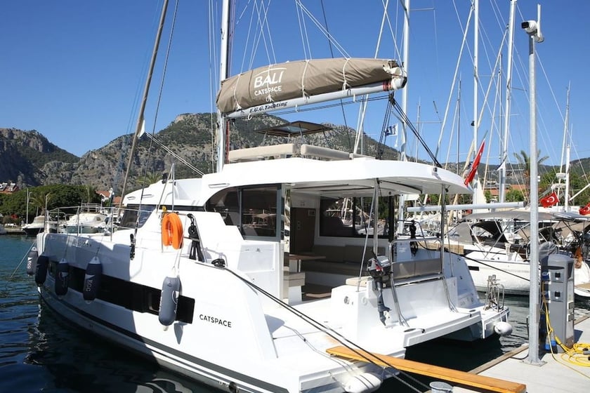 Gocek Catamaran Cabine 4  Couchettes 8  Invités 8  11.71 m Numéro de l'annonce: #9939 3