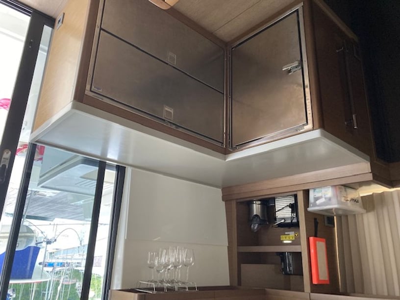 Martinique Catamaran 8 cabin 14 berths 14 guests 14.75 m Listing Number: #994 3