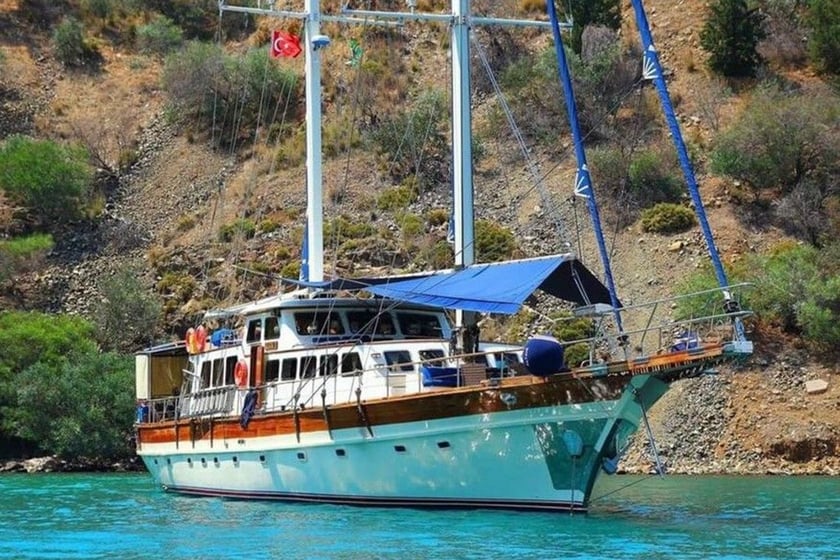 Gocek Gulet 6 cabin 12 berths 12 guests 28 m Listing Number: #9942 3