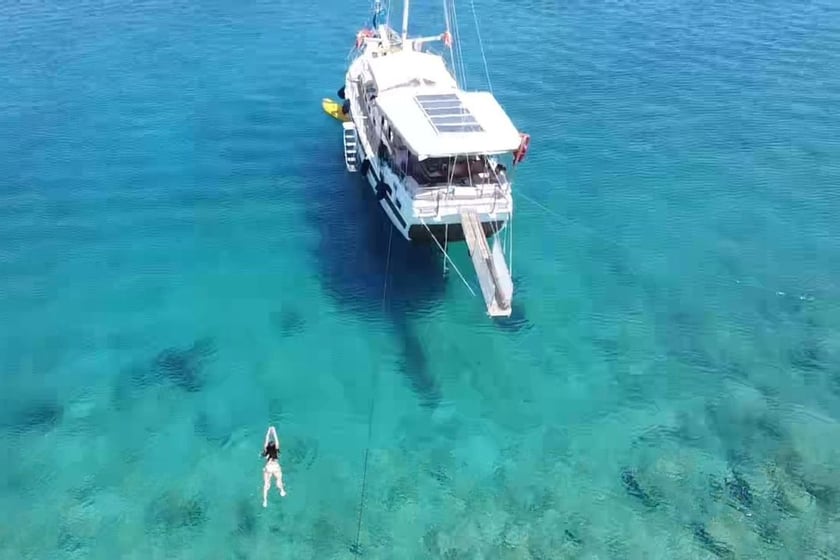 Bodrum Gulet 3 kabin Konaklama 6 kişi Seyir 6 kişi 17 m İlan No: #9954 4