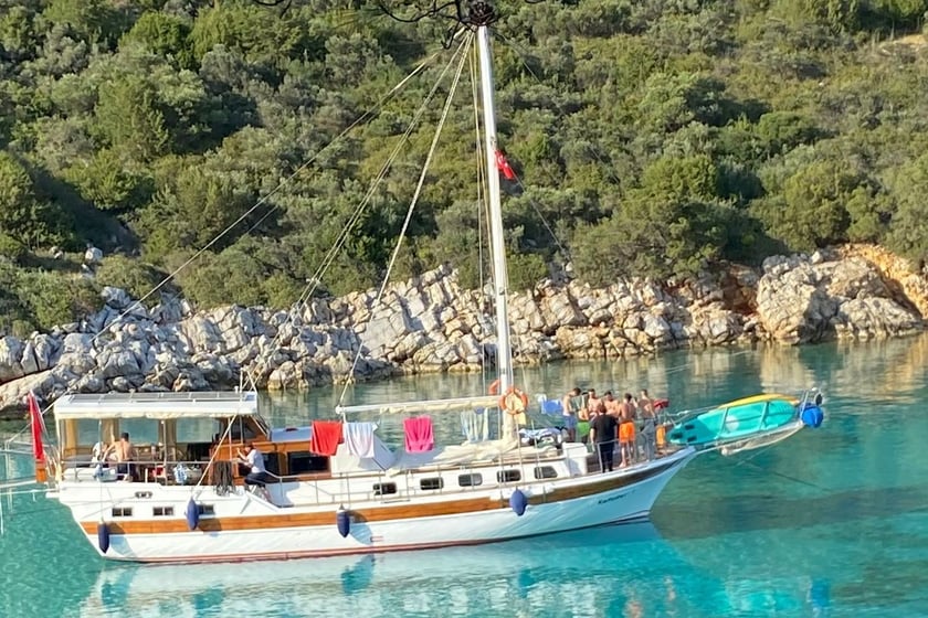 Bodrum Gulet Cabine 3  6  slaapplaatsen 8  gasten 17 m Lijstnummer: #9954 5