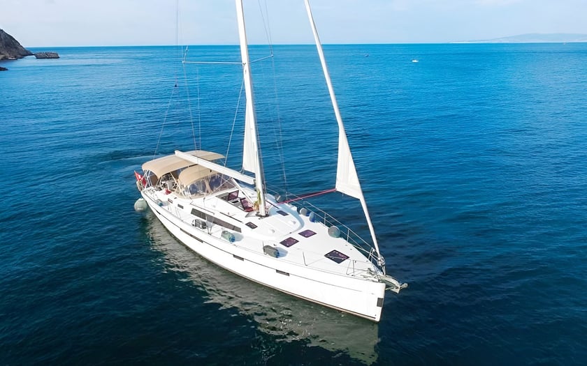 Gocek Sailboat 3 cabin 6 berths 8 guests 17.07 m Listing Number: #9962