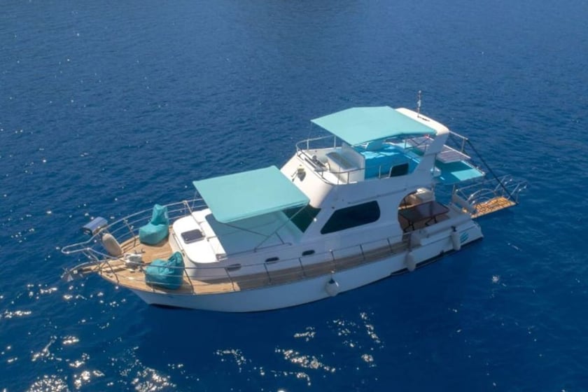 Fethiye Motor Yacht 1 cabin  8 guests 11.6 m Listing Number: #9967 2