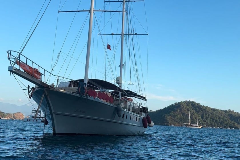 Gocek Gulet 6 cabin 12 berths 12 guests 27 m Listing Number: #9969 2
