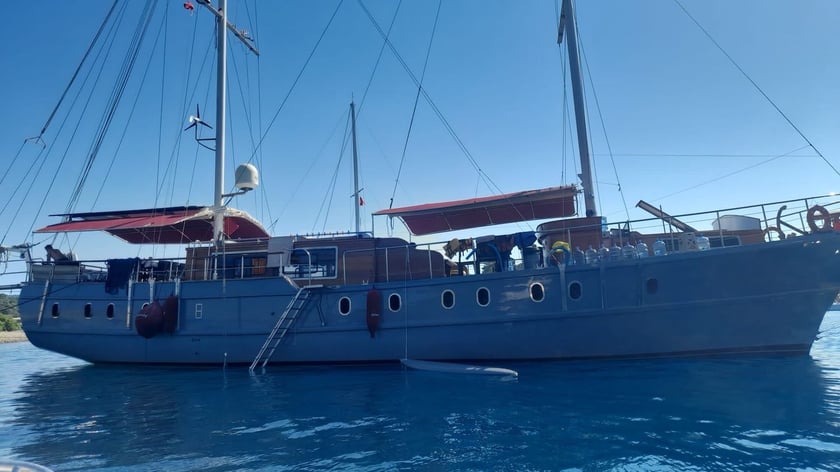 Gocek Gulet 6 cabin 12 berths 12 guests 27 m Listing Number: #9969 3