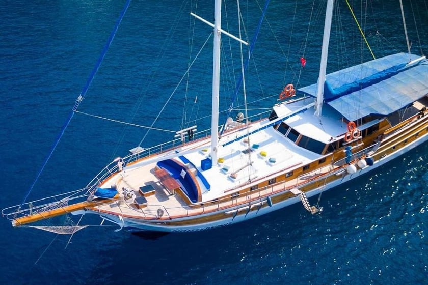 Fethiye Gulet 8 cabin 16 berths 16 guests 28 m Listing Number: #9994