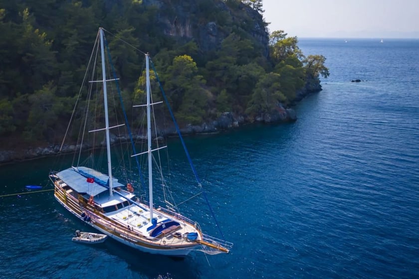 Fethiye Gulet 8 cabin 16 berths 16 guests 28 m Listing Number: #9994 2