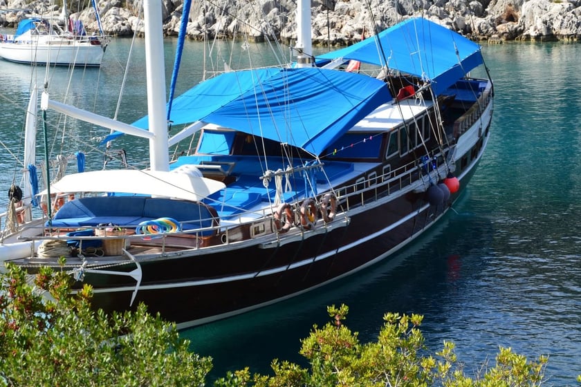 Fethiye Gulet 8 cabin 16 berths 16 guests 26 m Listing Number: #9996 5