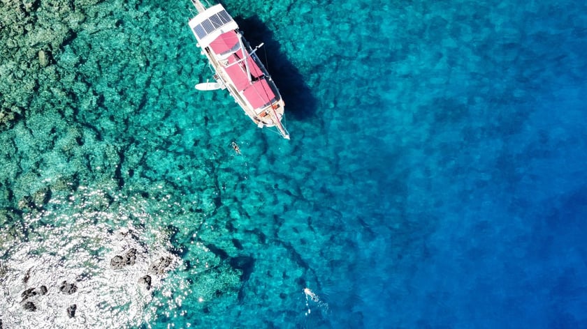 Kas Gulet 3 cabin 6 berths 8 guests 16 m Listing Number: #9997 5
